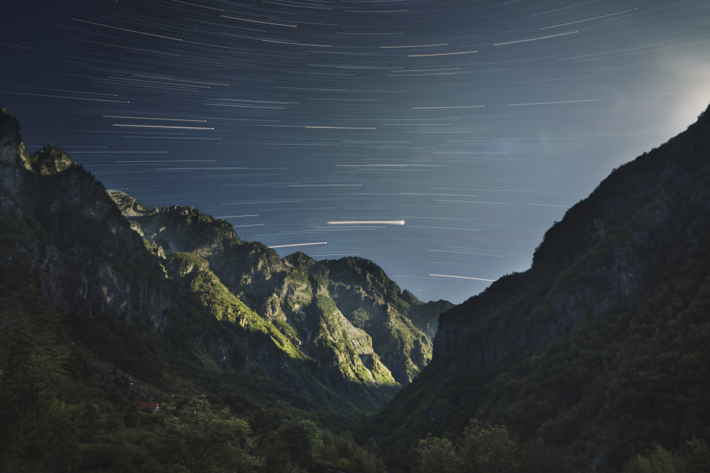 let the great world spin